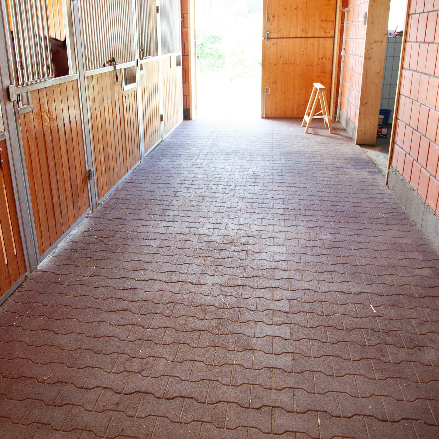 Stallmatte in Pflastersteinoptik, rotbraun, 110x110x25 cm