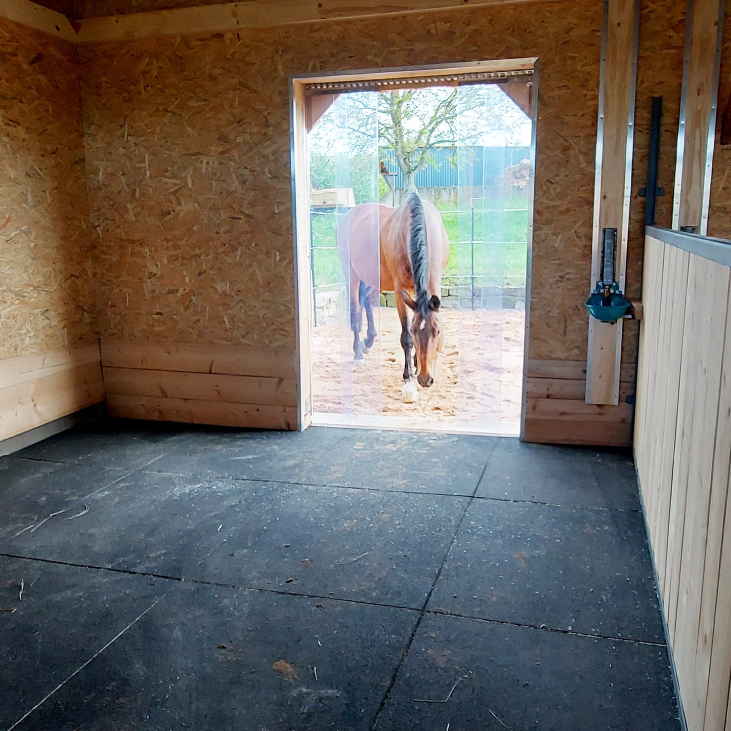 Granumat Komfort Stallmatte, schwarz, 100x100x4cm
