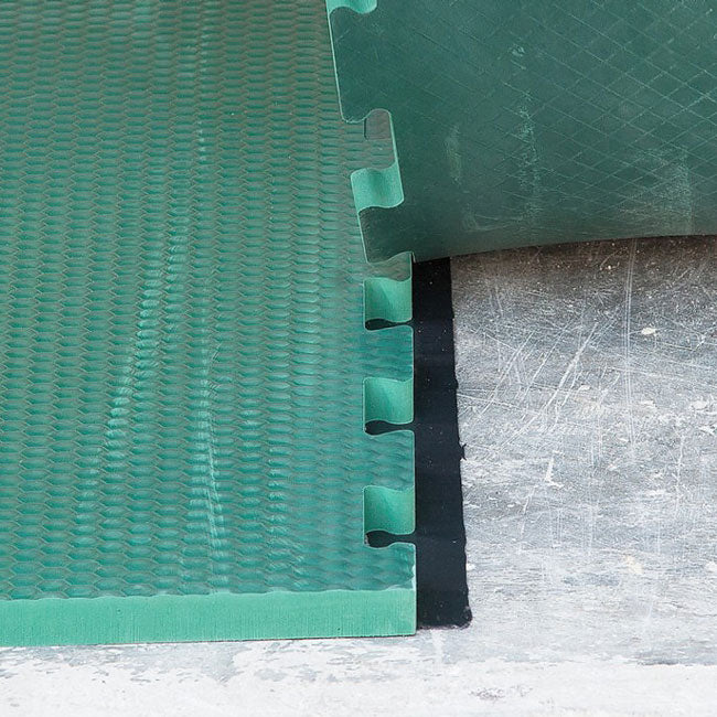Spezial Klebeband für Boxenmatten