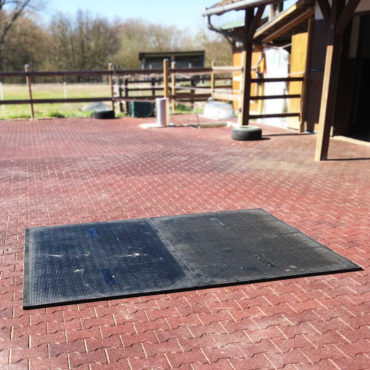 Stallmatte Soft XL für Liegebereiche, schwarz, 122x183x2,5 cm