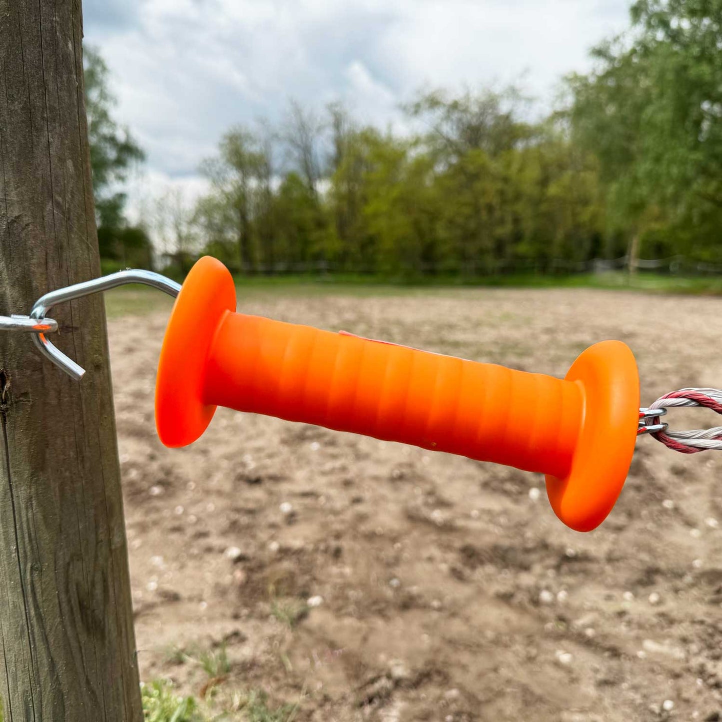 Torgriff mit Zugfeder in verschiedenen Farben