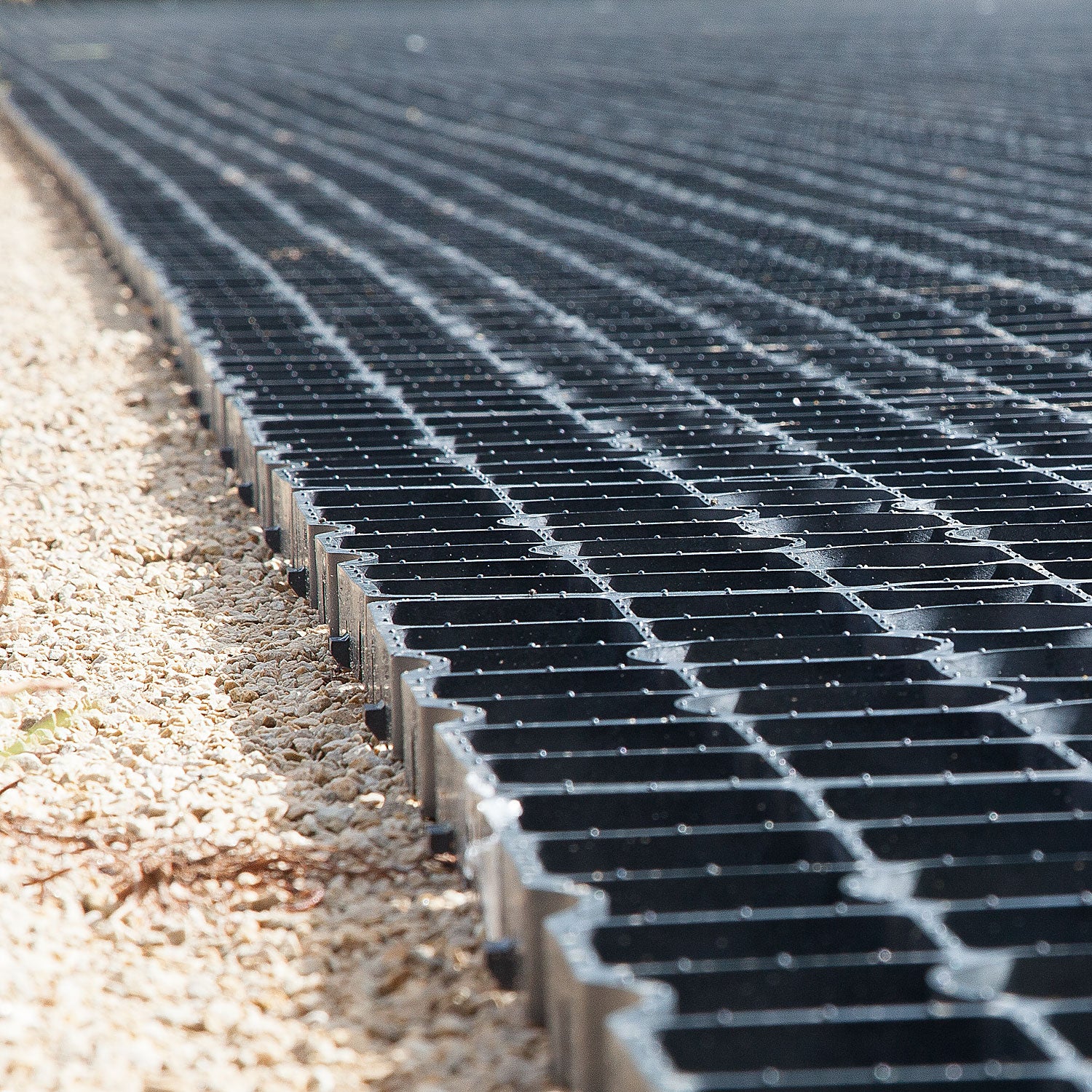 Reitplatzmatte ProGrid RG 30, schwarz, 1m² entspricht 4 Platten 50x50x3cm