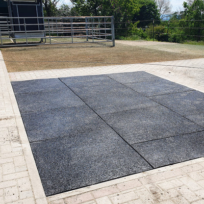 Tough Mat, Gummigranulat Stallmatte, schwarz, 100x100x4cm