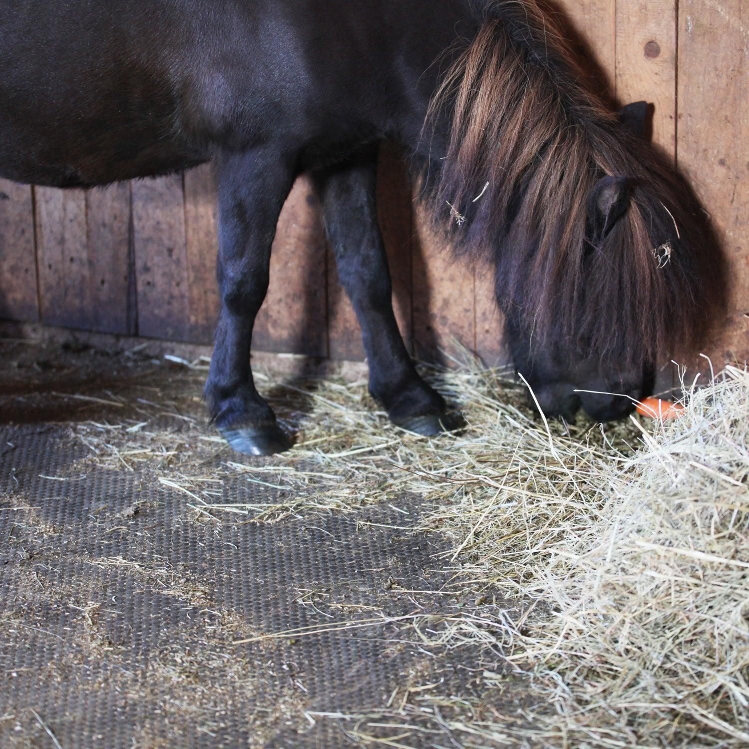 Puzzle Boxenmatte aus Vollgummi, schwarz, 116x78x1,8cm