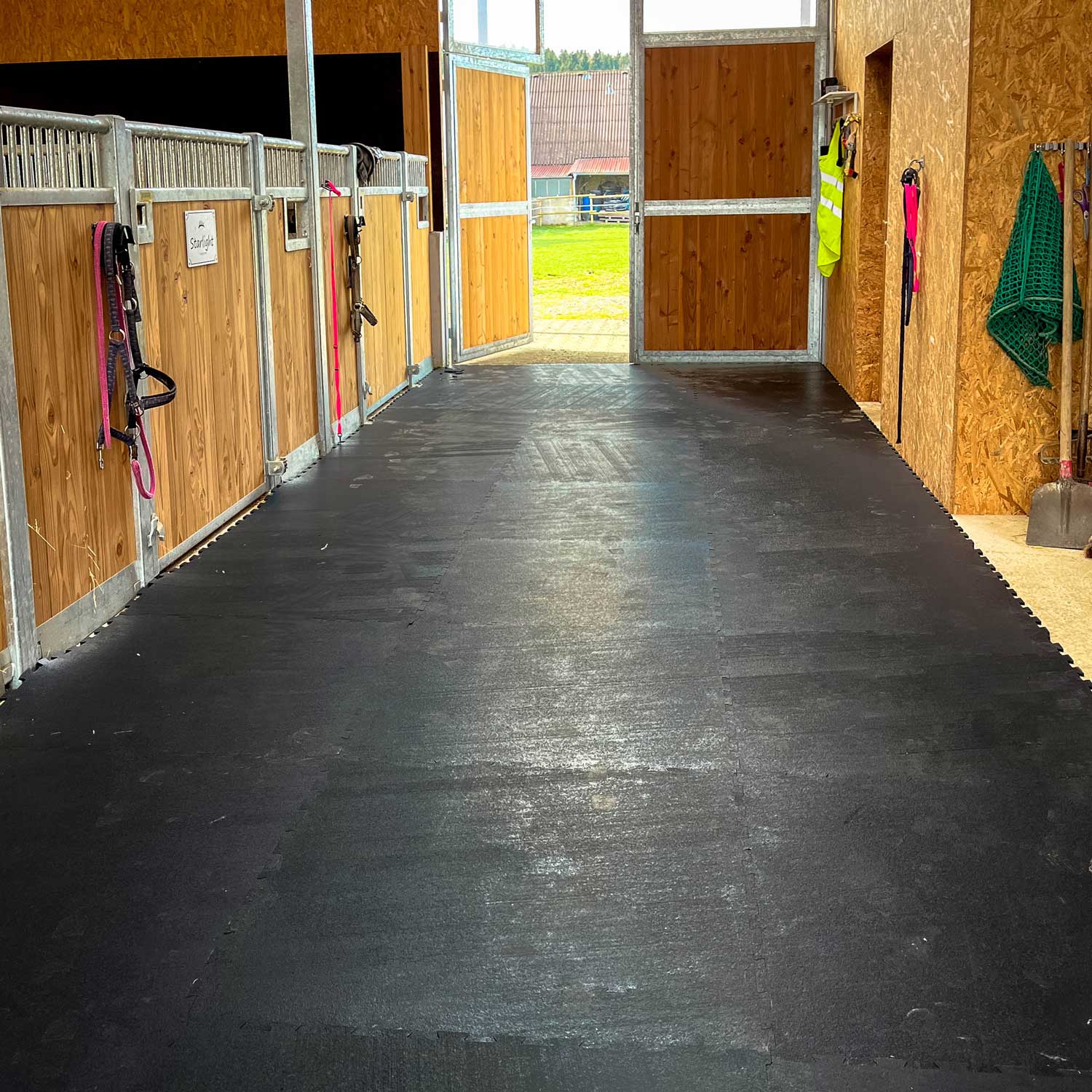 Nova Grip Matte für Stallgasse 0,94 x 0,94m -  Dicke: 8mm