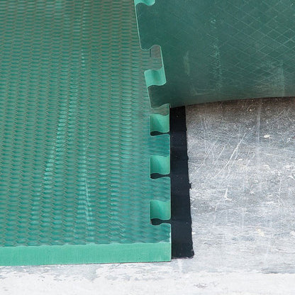 Spezial Klebeband für Boxenmatten