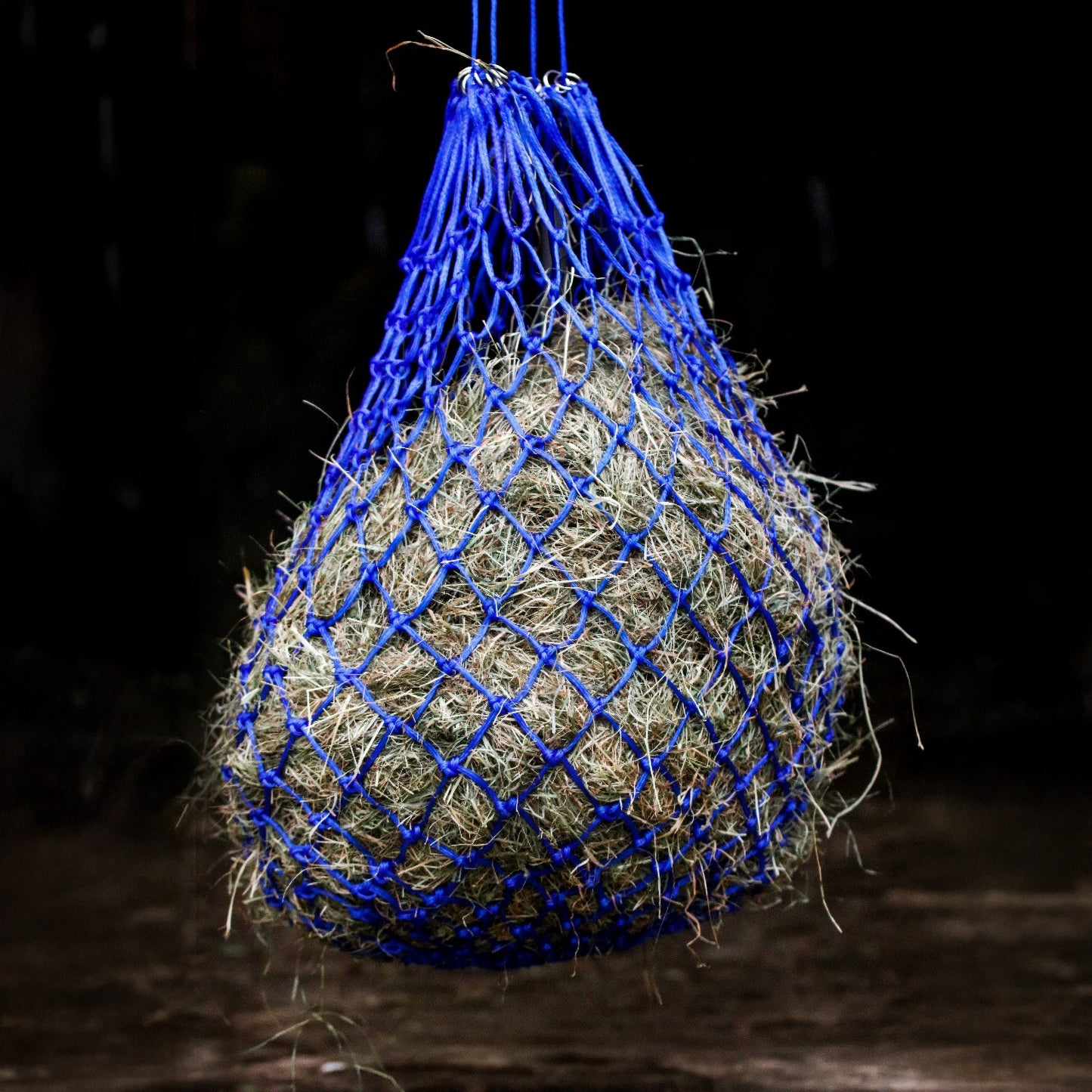 Engmaschiges Heunetz verschiedene Farben