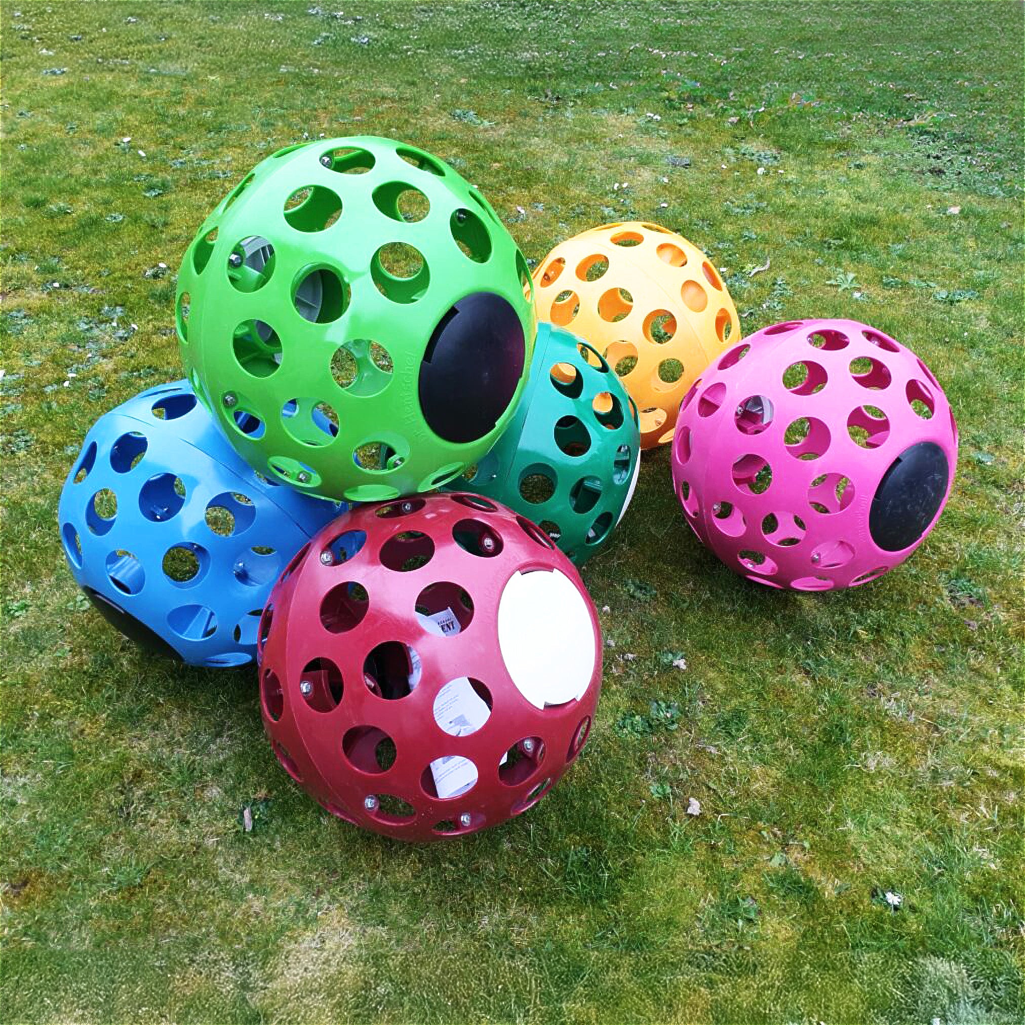 Dr. Hentschel Heuball in verschiedenen Farben